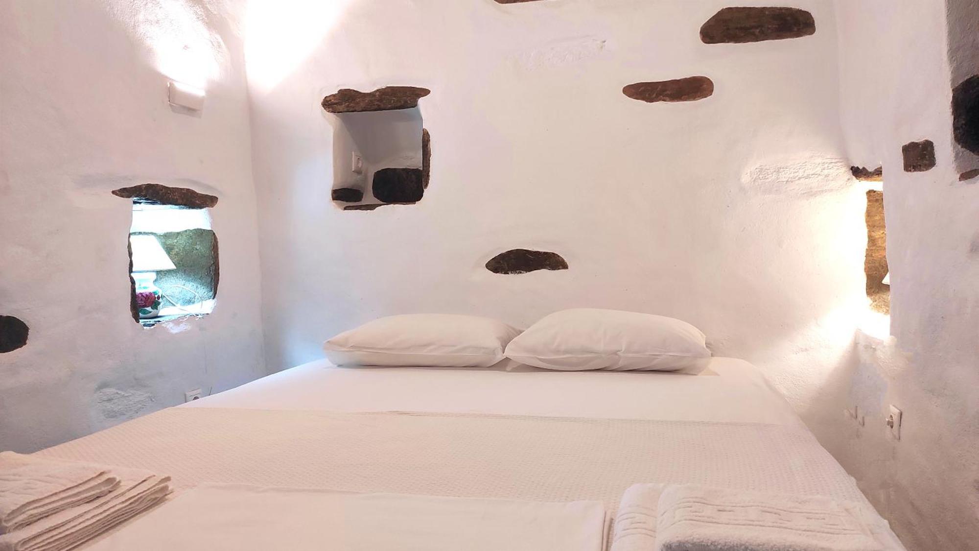 Fyrou- Serenity / Idyllic Traditional Experience Ferienhaus