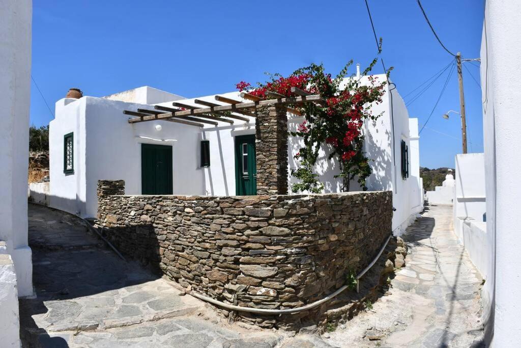 Fyrou- Serenity / Idyllic Traditional Experience Artemonas
